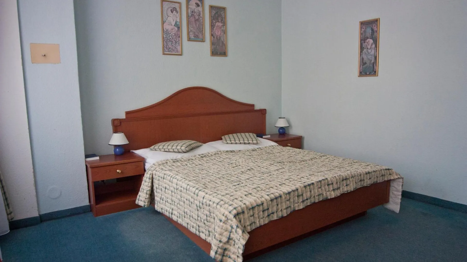 Ea Hotel Mozart Karlovy Vary